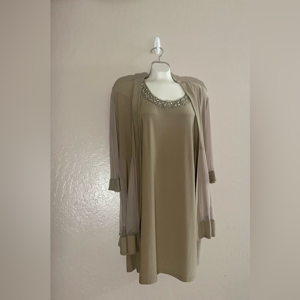 R&M Richards 2 piece dress set size tall 14.like new